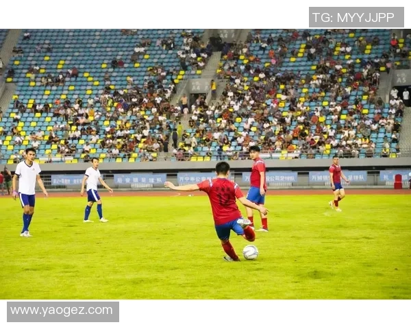 炫酷动态壁纸展现足球明星风采尽显霸气与激情的视觉盛宴